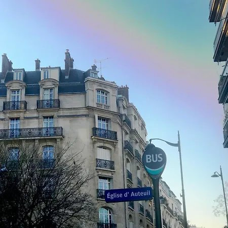 Appartamento Petite Attique - Avec Vue Sur La Tour Eiffel *